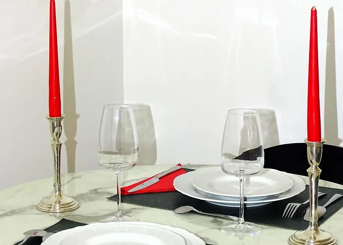 Tilia Jourdan-Studio Cosy Aix Centre-Cours Mirabeau-Parking-Wifi-Smart Tv-Rue Calme
